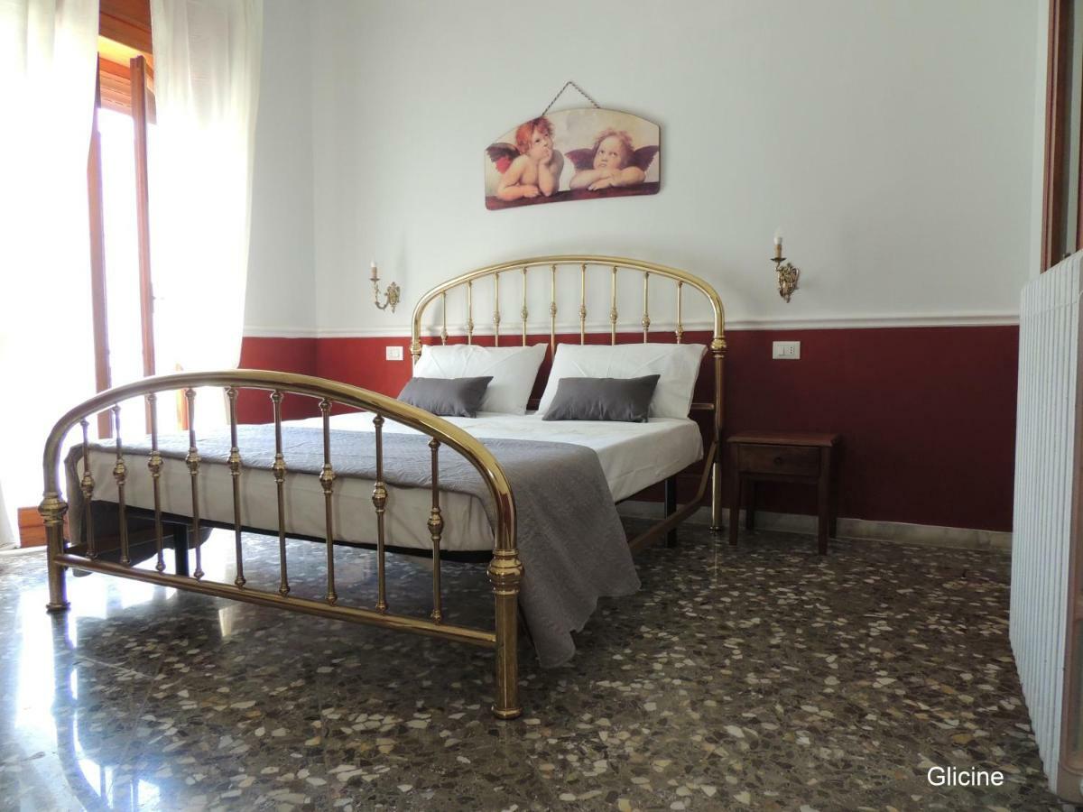 Apartamento Oleandro E Glicine Lecce Exterior foto