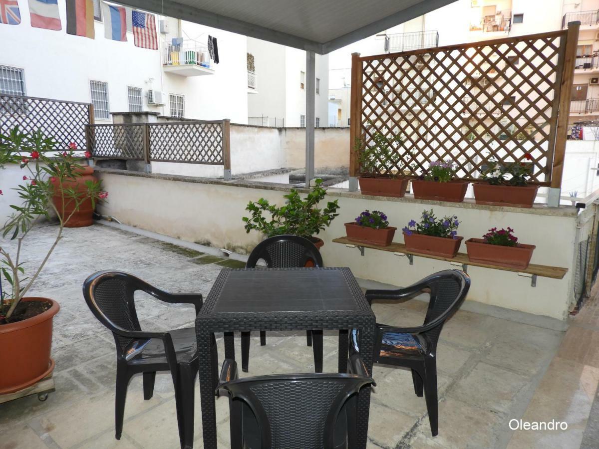 Apartamento Oleandro E Glicine Lecce Exterior foto